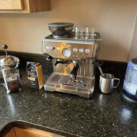Great Kitchen, Ac, Sharc Access, Hot Tub, Bring Pet! Villa Сънривър Екстериор снимка